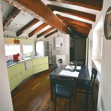 Apartmán Le Dimore Di Mazzini Terst